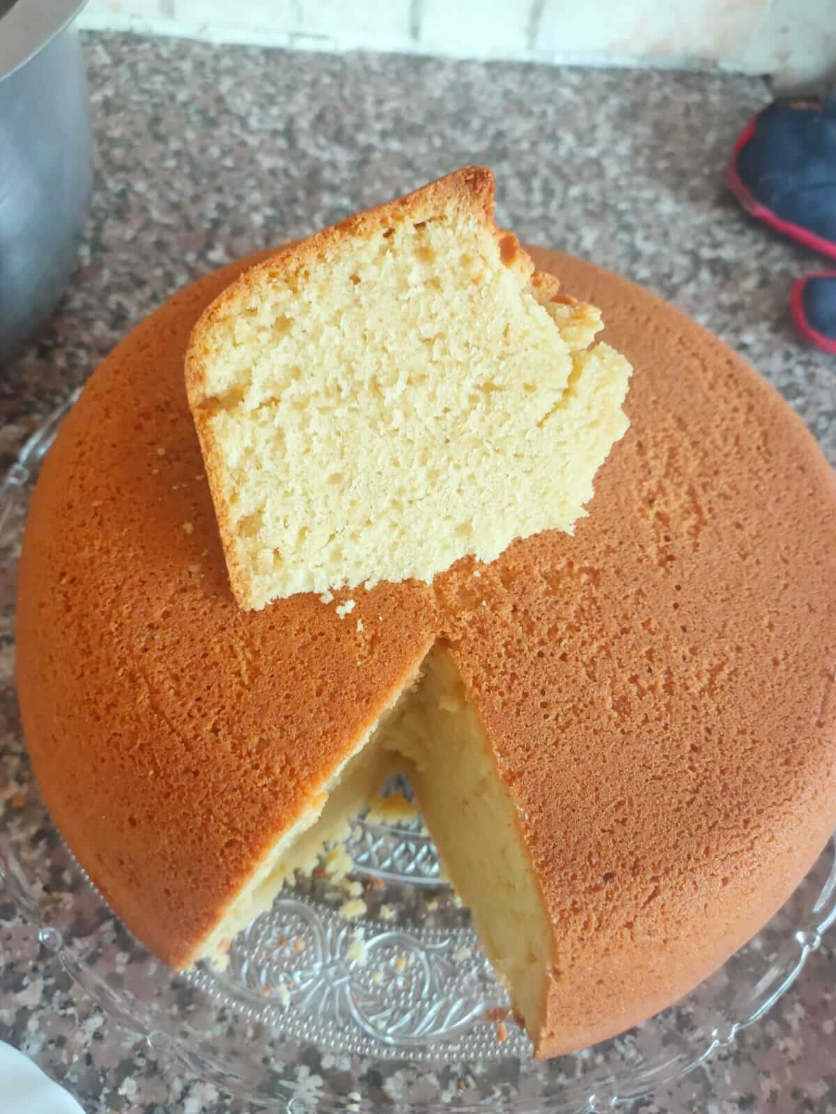 How To Make A Simple Cake At Home The Roving Foodie